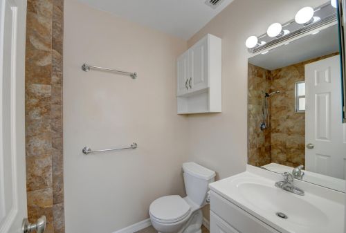 1198 Empire St, Fort Pierce FL 34983-2468 exterior