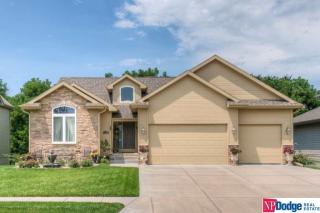 17306 Creek Cir, Omaha, NE 68136-3163