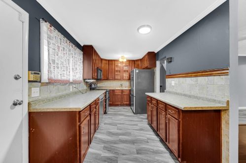 7009 1st Ave, Gary IN  46403-3903 exterior