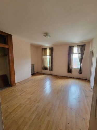 1205 New York Ave, Union City NJ 07087-4617 exterior