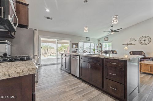 6627 19 Pl, Phoenix AZ 85042-9117 exterior