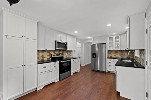 103 Ascot Pl, Pittsburgh PA 15237-4013 exterior