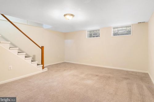 6524 10th St, Alexandria VA  22307-6501 exterior