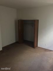 1207 Hanover St, Baltimore MD  21230-3791 exterior