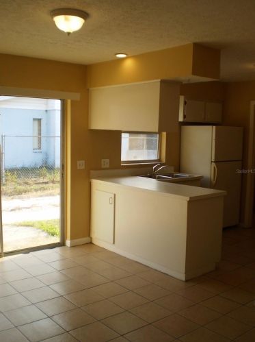 8718 26th St, Tampa FL  33604-2110 exterior