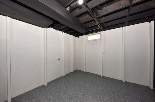 3463 97th St, Milwaukee WI  53222-3449 exterior