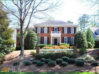 3039 Shady Valley Dr, Atlanta GA  30324-2709 exterior