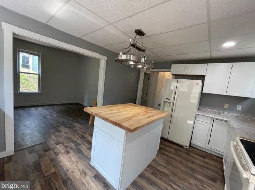 343 Nichols St, Primrose PA  17901-1213 exterior