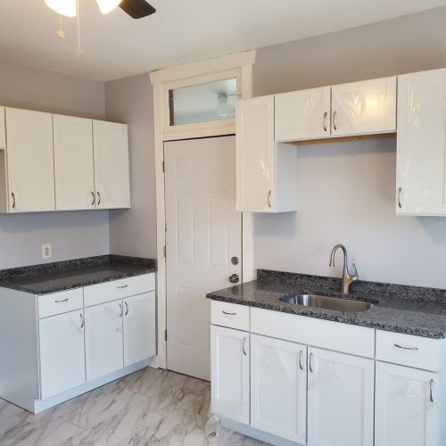 13833 Michigan Ave, Chicago IL 60628-1447 exterior