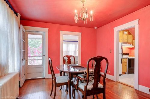 189 Gibbs Ave, Middletown, RI 02840-2814