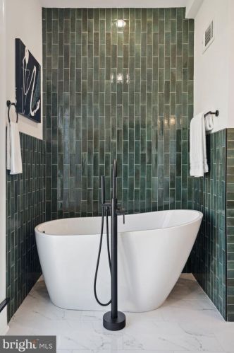 1807 11th St, Philadelphia PA  19148-1607 exterior