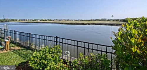 300 Gills Nck Rd, Lewes DE 19958-1425 exterior