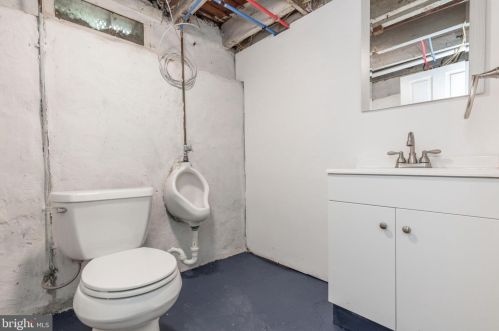 379 York St, Pottstown PA  19464-5261 exterior