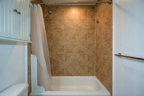 313 Granville Ct, Atlanta GA  30328-3434 exterior