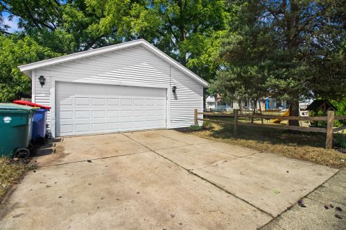 605 Fremont Ave, Grand Rapids MI 49504-5141 exterior