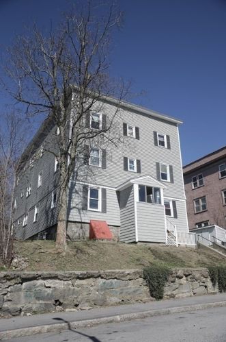 9 Mount Vernon St, Worcester MA  01605-3457 exterior