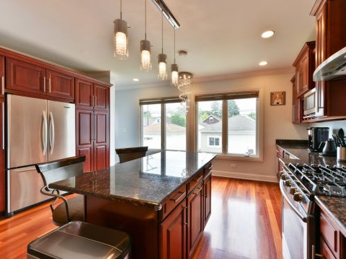 4944 Merrimac Ave, Chicago IL  60638-1304 exterior