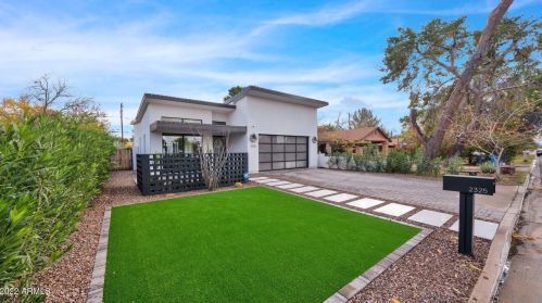 2325 28th Pl, Phoenix, AZ 85008-2007