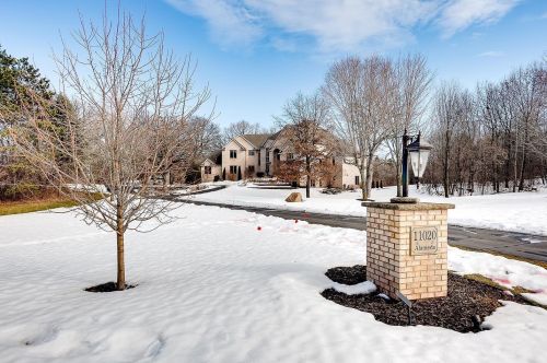 11020 Alameda Ave, South Saint Paul MN 55077-5439 exterior