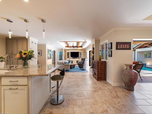 230 Champney Bay Ct, Naples FL 34102-7952 exterior