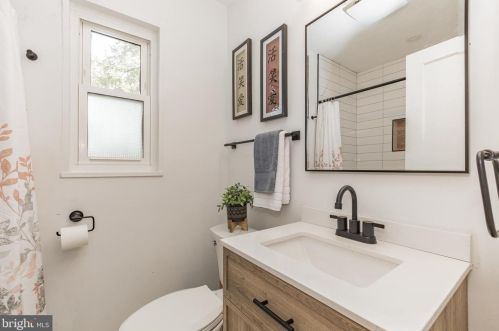 5051 10th St, Washington DC  20017-2845 exterior