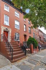 69 Adelphi St, Brooklyn NY  11238-1012 exterior