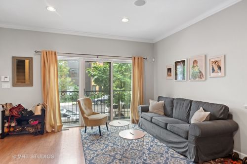 1838 California Ave, Chicago IL  60647-5106 exterior