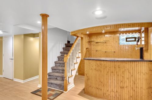 323 Elizabeth Ave, Pittsburgh PA 15202-2722 exterior