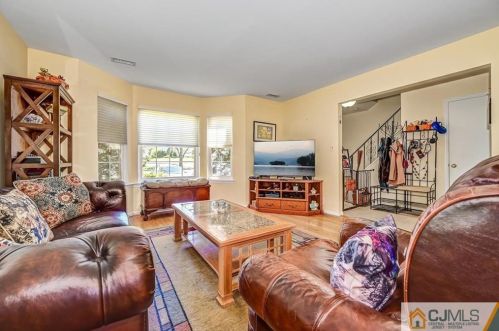 137 Archery Ct, Old Bridge NJ 08857-3227 exterior