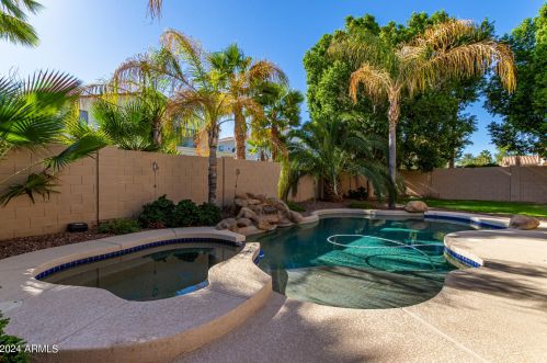 1623 Kaibab Dr, Chandler AZ 85249-3071 exterior