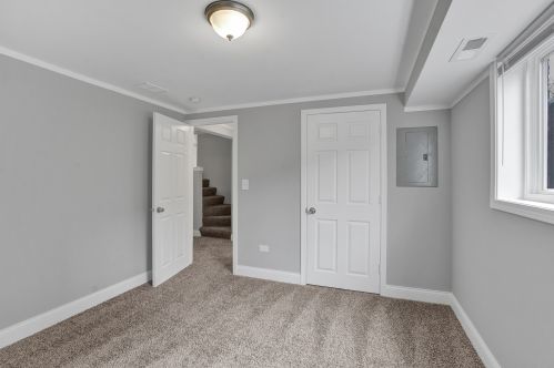 8500 Calumet Ave, Chicago IL 60619-6026 exterior