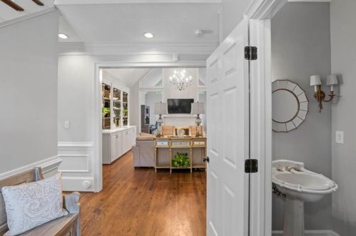 1728 Harts Run, Atlanta GA  30341-1758 exterior