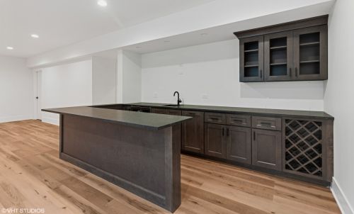 245 Highland Ave, Elmhurst IL  60126-2554 exterior