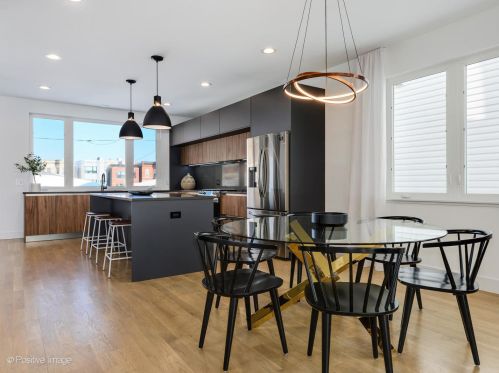 2518 Polk St, Chicago IL 60612-4126 exterior