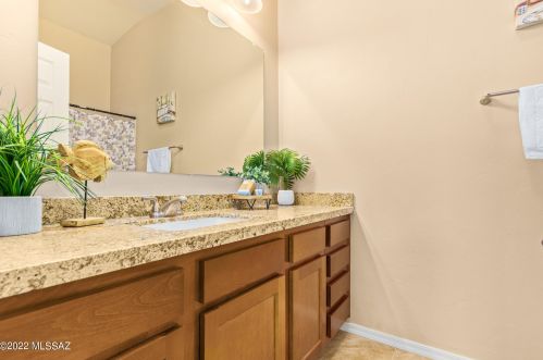 6924 Northpoint Dr, Tucson AZ 85741-2463 exterior