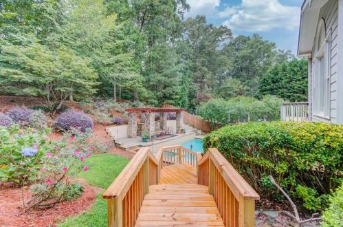 4012 Leprechan Way, Duluth GA 30097-8151 exterior