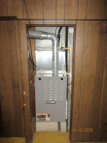 4430 Ln Crosse Ave, Chicago IL 60646-4921 exterior