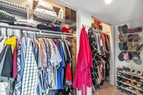 12440 27 Way, Phoenix AZ 85032-1652 exterior