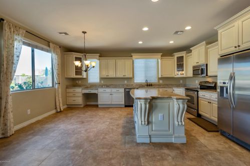 634 Bartlett Way, Chandler AZ  85248-5088 exterior