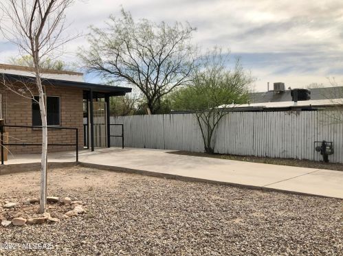 920 30th St, Tucson AZ  85713-3604 exterior