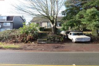 10865 6th Ave, Seattle WA  98168-1466 exterior