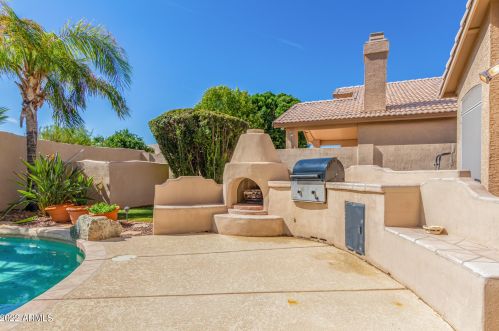 5071 Ivanhoe St, Chandler AZ  85226-1966 exterior