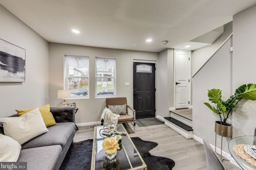 5506 C St, Washington DC  20019-6337 exterior