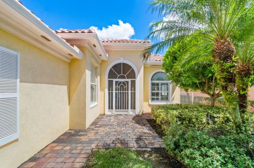 11300 Rockingham Dr, Fort Pierce, FL 34987-1996