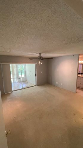 908 Savannas Pt, Fort Pierce FL 34982-6785 exterior