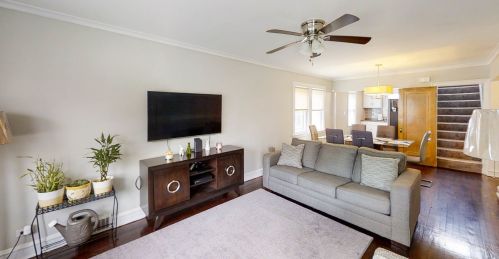 2916 Meade Ave, Chicago IL 60634-5024 exterior