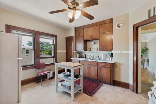 556 61, Milwaukee WI 53213-4166 exterior