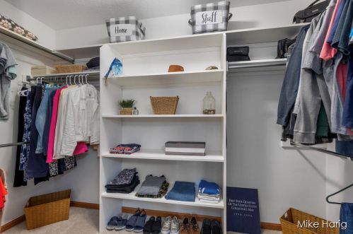 1631 Lisa Dr, Byron Township MI 49315-8122 exterior