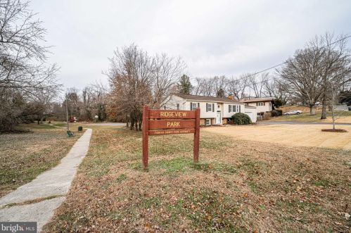 4110 Duvawn St, Alexandria VA 22310-2022 exterior