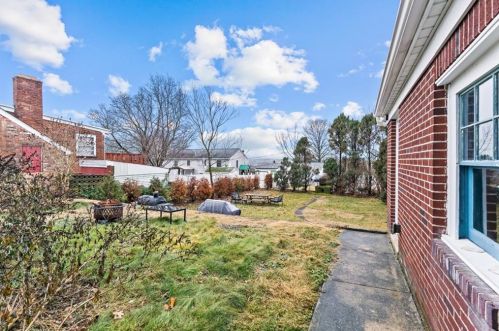 140 Windmill St, Providence RI  02904-1426 exterior